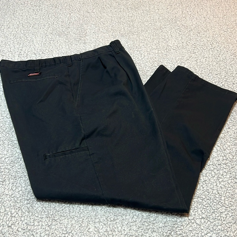 Dickies Elastic Waist Pleated Black Khaki Pants 36x30